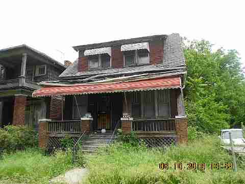 6356 Hartford (1)_m.jpg